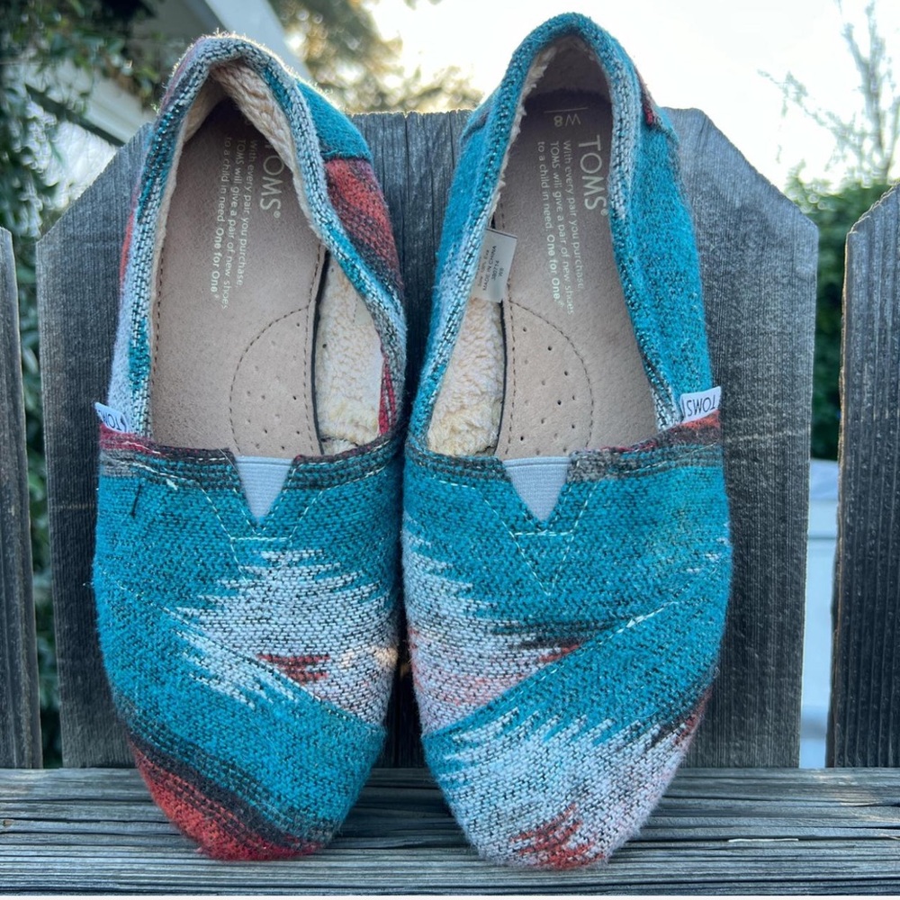 TOMS Blue and Red Patterned Slip-Ons